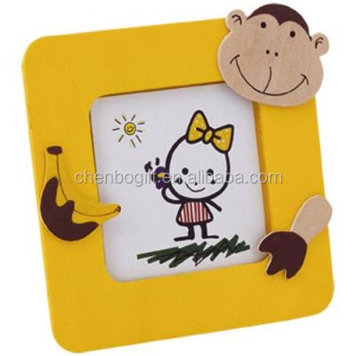 China Cute Custom Rubber Kids Rubber Picture Frame , Soft Cartoon PVC Photo Frame for sale