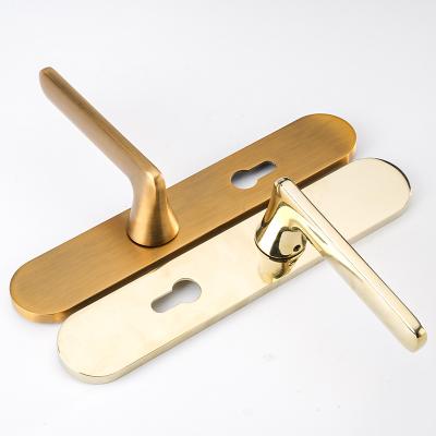 China Simple design modern interior door gold lever simple design mortise zinc alloy door handle on plate door handle for sale