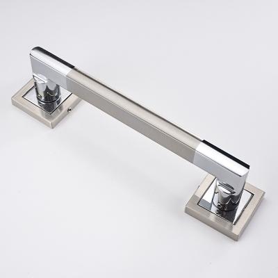 China Simple Design Modern Bridge Shape Large Long Chrome Zinc Alloy Silver Wooden Door Handles for sale