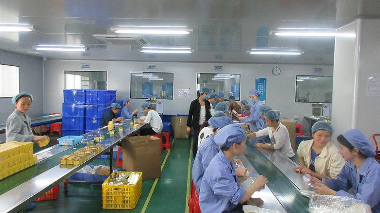 Verified China supplier - Guangzhou Baiyun District  Mayllinebe Cosmetics Factory