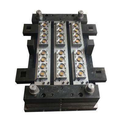 China Precise Make Mold Parts Cold Runner System Plastic Capsule Injection Mold For Caps And Caps for sale