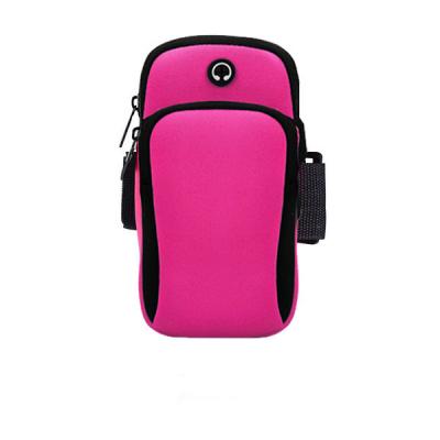 China New waterproof sports bag mobile phone with waterproof arm bag wrist running bag for men and women for sale