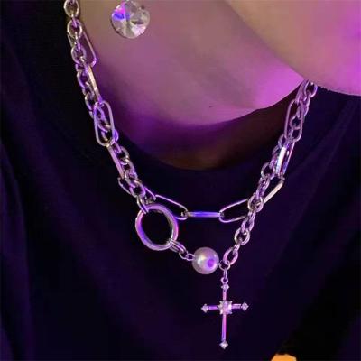 China New Statistical Institute Pearl Cross Hip Hop Necklace Female Punk Trendy Clavicle Chain Male Necklace for sale