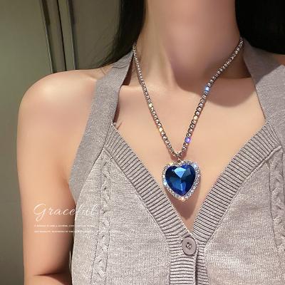 China Trendy Heart Of Ocean Blue Heart Love Pendant Necklace Diamond-Encrusted Forever Crystal Love Necklace for sale