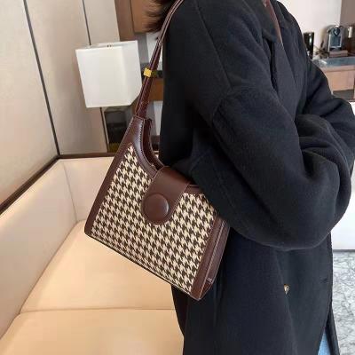 China Others New Vintage Houndstooth Single Shoulder Bag Female Cross - Body Armpit Shoulder Bag for sale