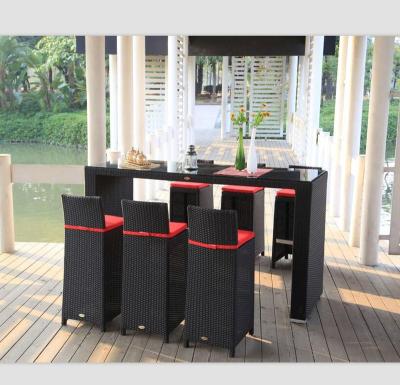 China Strong Construction Night Club Bar Table Set Outdoor High Top Rattan Bar And Chairs Furniture for sale