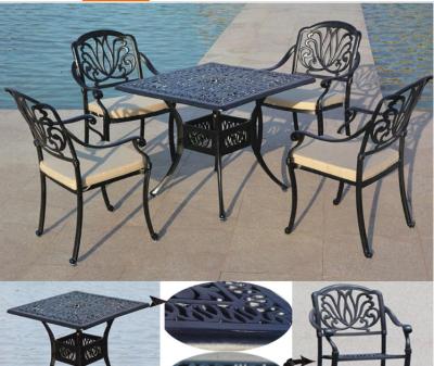 China Waterproof /Durable Garden Used Patio Dining Set 5 Piece Cast Aluminum Outdoor Furniture for sale