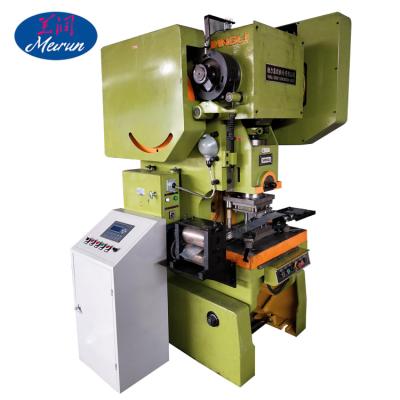 China Factory Razor Blade Barbed Wire Making Machine for sale