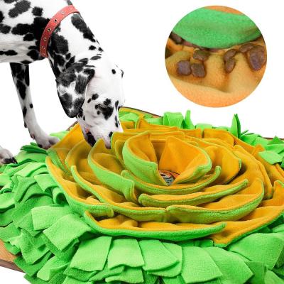 China Travel Nose Mat Durable Interactive Dog Feeding Mat Dog Toys Encourages Natural Foraging Skills for sale