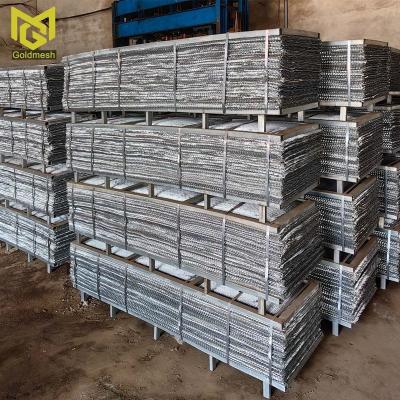 China Walkway Construction Metal Mesh Lath Stucco Mesh Lath for sale