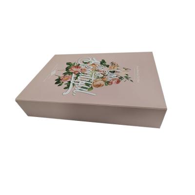 China Handmade customized high-end gift boxes are suitable for cosmetics, tea gifts and other products for sale