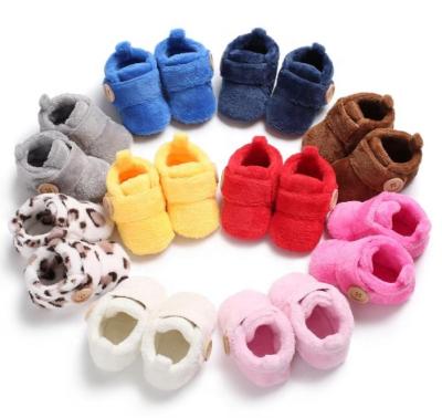 China New 0-1 Years Light Winter Multicolor Baby Shoes Toddler Soft Bottom Shoes for sale