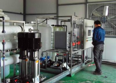 China High Efficiency Medical Water Distiller , Distilled Water Equipment 2.5 KW for sale