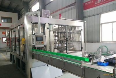 China 6000 BPH Capacity Pure Water Filling Machine Stainless Steel Material for sale