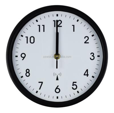 China Simple round shape wall clock with DCF radio controlled movement for sale