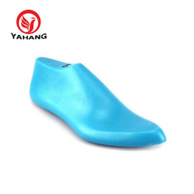 China Shoe Tree Factory Price Mens Womens Plastic Kids Shoes Latest On Sale for sale