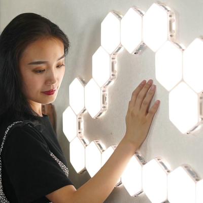 China IR 6 colors Quantum lamp Hexagonal lamps modular touch sensitive lighting magnetic hexagons creative decoration wall lamps for sale