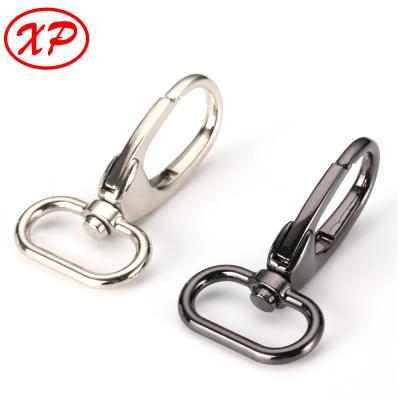 China Luggage Accessories Olive Shape Lobster Hug Metal Zinc Alloy Silver Black Swivel Snap Bag Clip Hook for sale