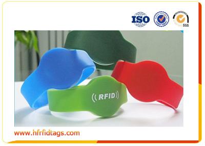 China Led waterproof Rfid Silicone Wristbands , uhf silicone rfid wristbands for sale