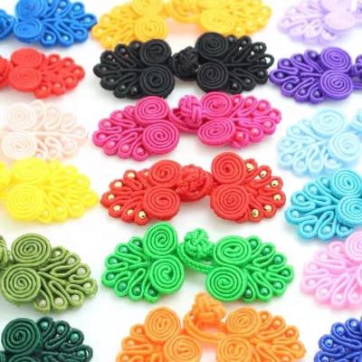 China Handmade solid beaded button dry cleaning traditional Chinese frog closure knot less moq in stock for sale