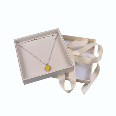 China 2021 new arrival custom logo jewelry packaging luxury necklace paper box with ribbon for sale