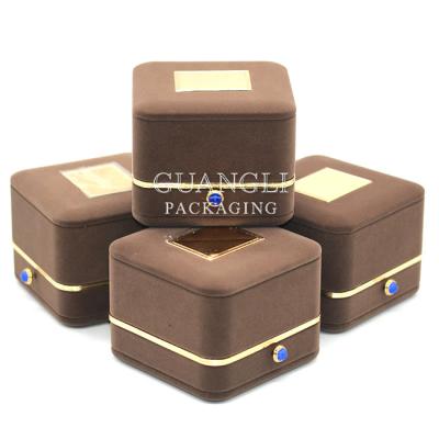 China Newest Luxury Jewelry Velvet Packaging Boxes For Ring / Bracelet / Watch / Necklace / Pendant for sale