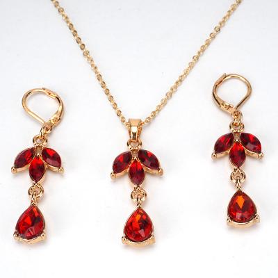 China 14k Gold Crystal Necklace Earring Jewelry Set Fashion Design Attractive Jewelry Classic Premium Elegant for sale