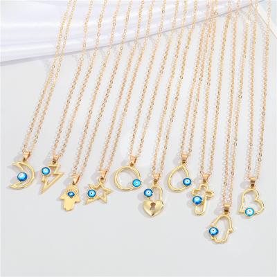 China High Quality Party Blue Eye Gold Necklace Plam Necklace Evil Eyes Pendant Necklace for sale