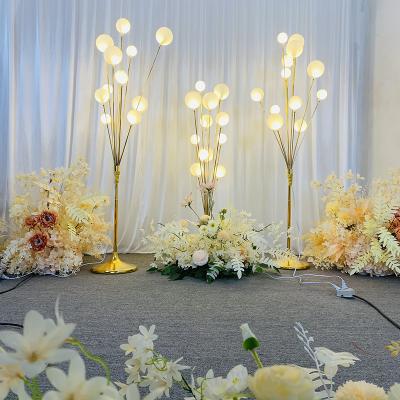 China New Design Wedding / Party Ceiling Decoration Pillar Light With Big Price Wedding Props Creative Chandeliers for sale