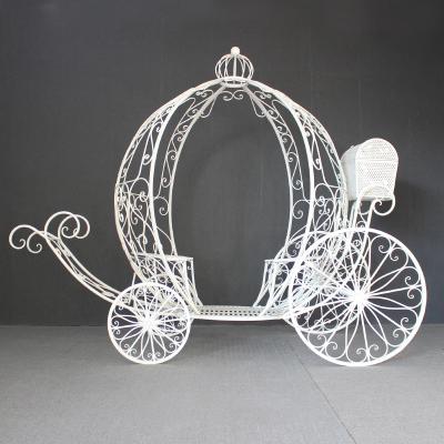 China European Princess Carriage Decoration White Metal Style Wrought Iron Pumpkin Carriage Wrought Iron Pumpkin Carriage for Wedding Event for sale