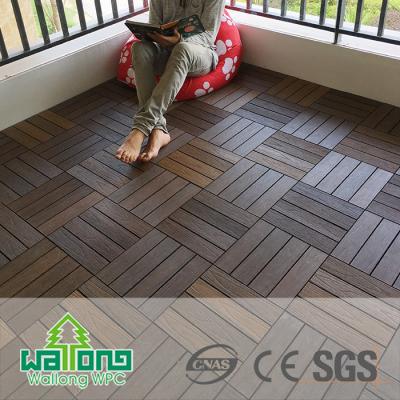 China Outdoor Chinese factory direct non-slip recyclable plastic flooring for wet areas for sale