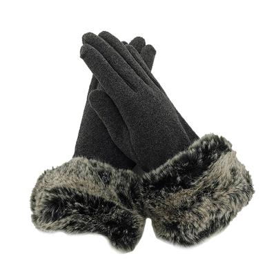 China Warm Polyester Women Gloves 4 Way Stretch Finger Winter Fleece Glove Full With Faux Fur Cuff for sale