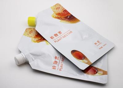 China Flüssige Tüllen-Plastiktaschen mit gießen Tülle für neue Saft-Getränk-Verpackung zu verkaufen