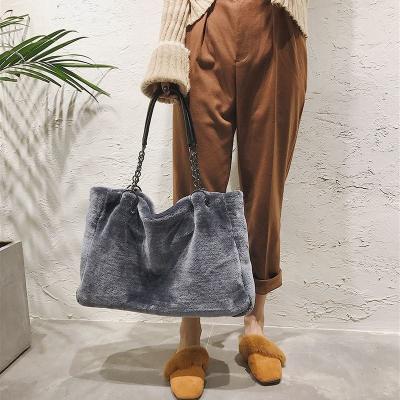 China New style fashion large capacity fashion women's shoulder winter fur tote lady bags handbag one for sale