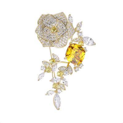 China Original High Quality Cubic Zircon Flower Brooch Women Fashion Design Luxury Zircon Flower Brooches for sale