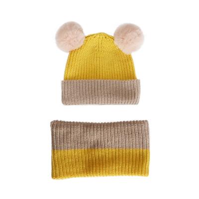 China Shorts made directly sold knitted warm pompom Children's Beanie Hat and snood costumes for sale