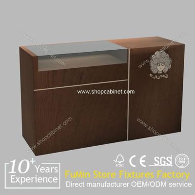 China wooden jewelry display showcase/store jewelry stand for sale