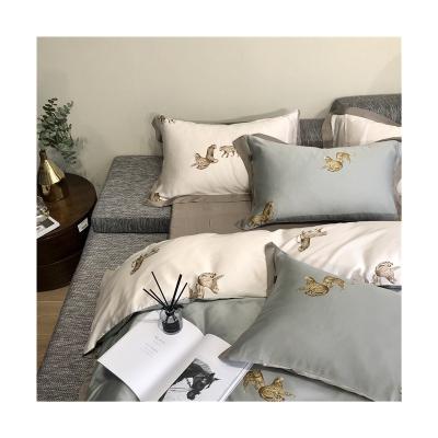 China Nondisposable Hot Selling Chinese Brand Cheap Custom Made Luxury Comforter Sheet Bedding Sets for sale