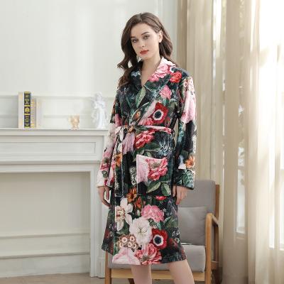 China Anti-static Red Blue Green Pink Pajamas De Soiree Chic Dor Laddies Nightgowns Cotton Flower Pattern Robe De Soiree Chic for sale