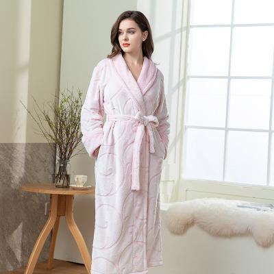 China Girly Perforation Pajamas QUICK DRY Cuban Soiree De Gold Christmas Bath Robe for sale