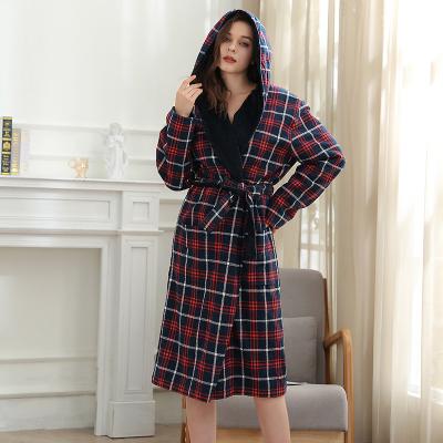 China Spring Mulberry Winter Anti-static Silk Night Wedding Pajamas Sleepwear Long Robe De Set for sale