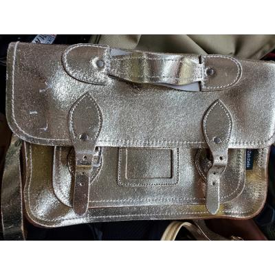 China All New Style High Quality Used Clothes Used Bags for sale