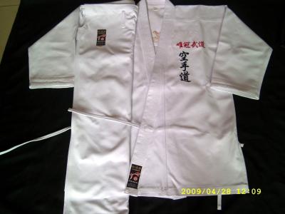 China Custom made Unisex 100% cotton Gi Karate Uniform For Martial Arts for sale