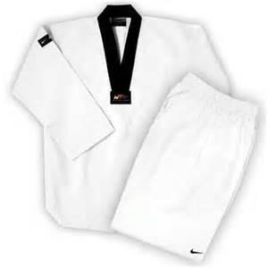 China Lightweight cotton taekwondo suit Childrens Martial Arts Uniforms for sale