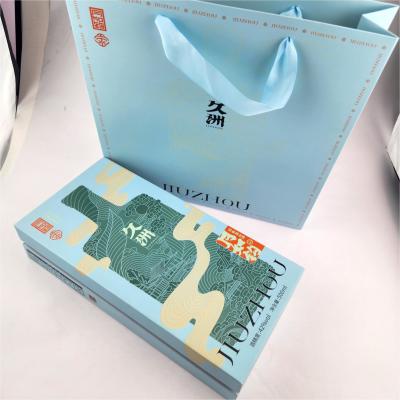 China Luxury Food Magnetic Gift Box Elegant Small Foldable Gift Boxes For Honey for sale