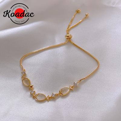 China Fashion INS Style Delicate Opal Gemstone Bracelet Gold Plated Bracelet Gold Adjustable for sale