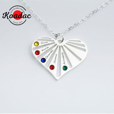 China CLASSIC Custom Silver Daughter Name Jewelry Handmade 925 Necklaces Mother Name Personalized Mom Birthstone Heart Necklace. for sale