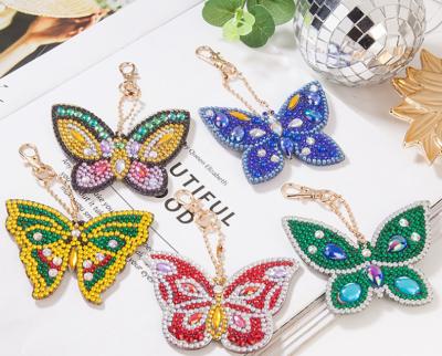 China Lilangda DIY Painting Key Chain Cartoon Promotion Gift Butterfly 5D Bag Christmas Key Chain Children's Toy Diamond DIY Creative Key Chain Pendant for sale