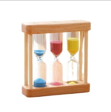 China Creative synchronization toothbrushing three of the hourglass 1/3/5 minutes minimalist wooden children in one hourglass gift combination ornaments for sale