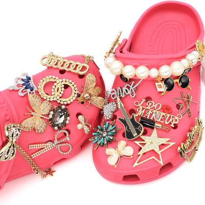 China Shoe Light 2021 New Custom Fashion Decoration Designer Shoe Charms For Shoe Charms With Croc Charms Luxury for sale